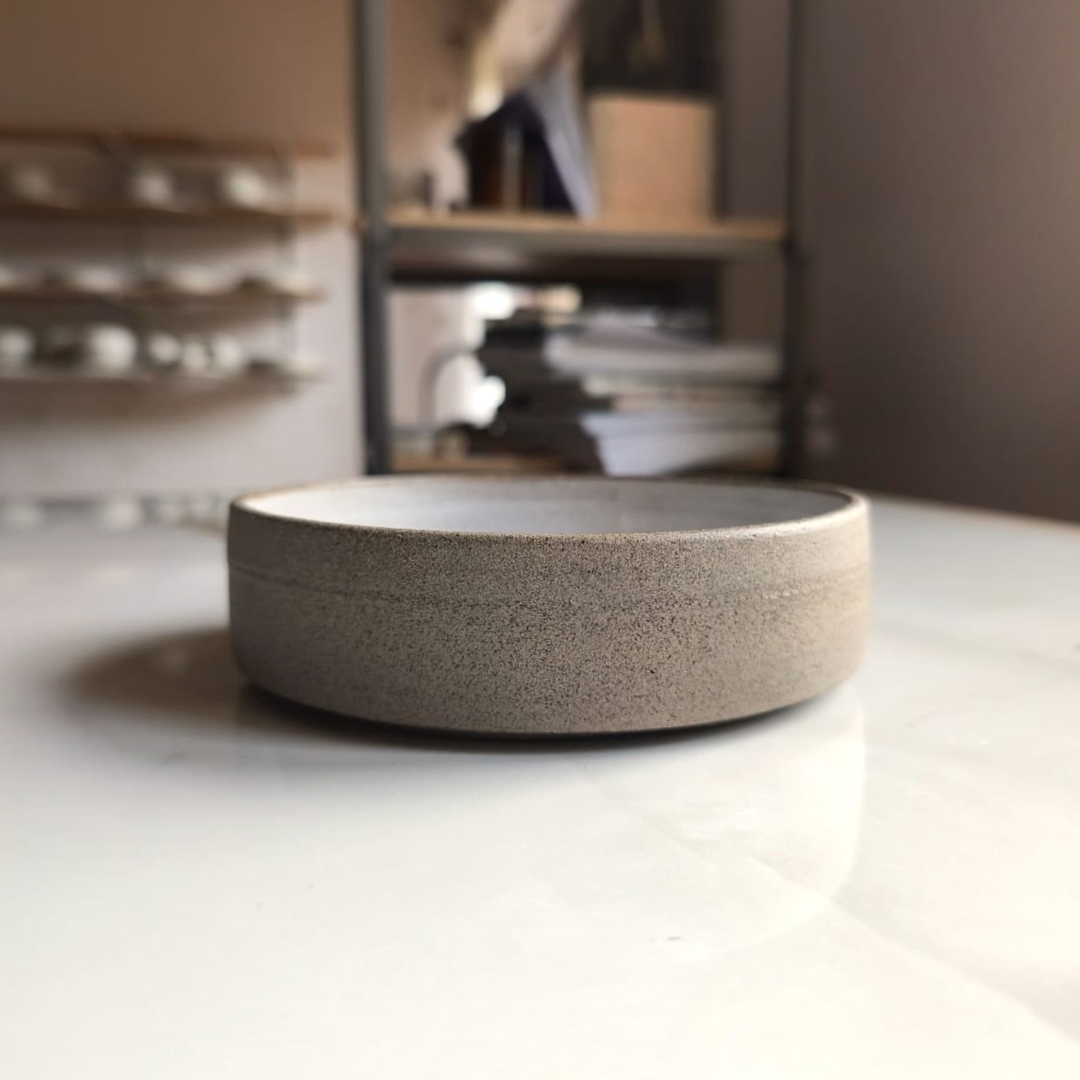 wysoki talerz 15 cm, kokos - obrazek 4