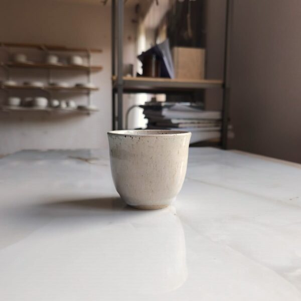 czarka, biała z efektem